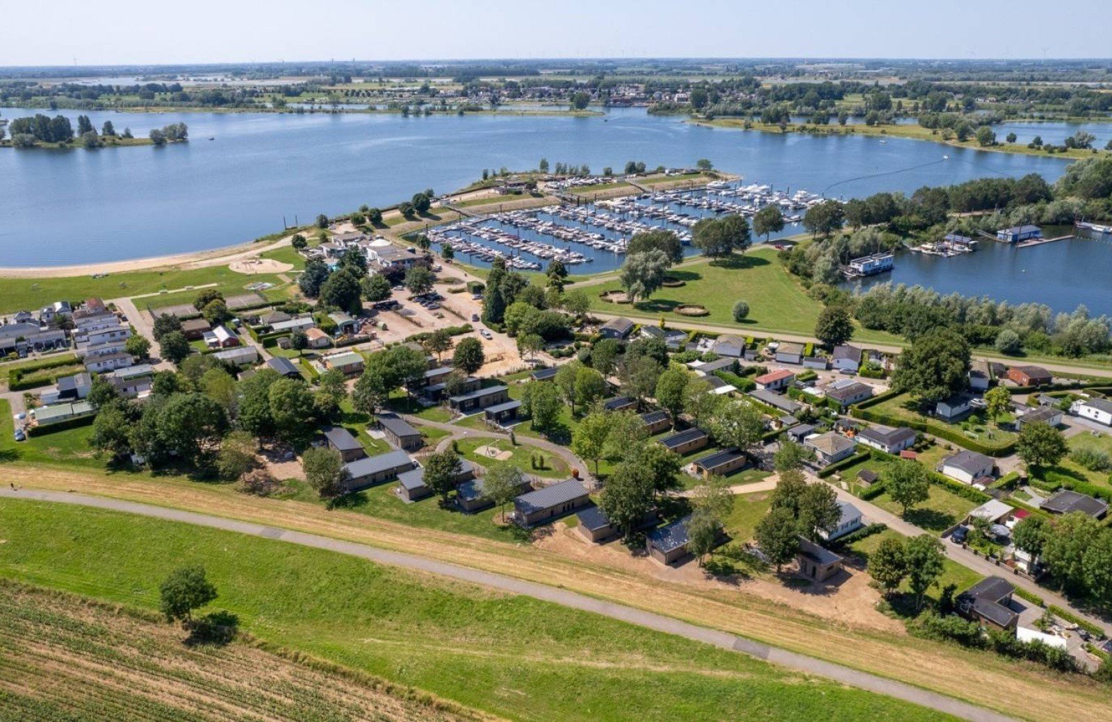 Chalet am Wasser Holland