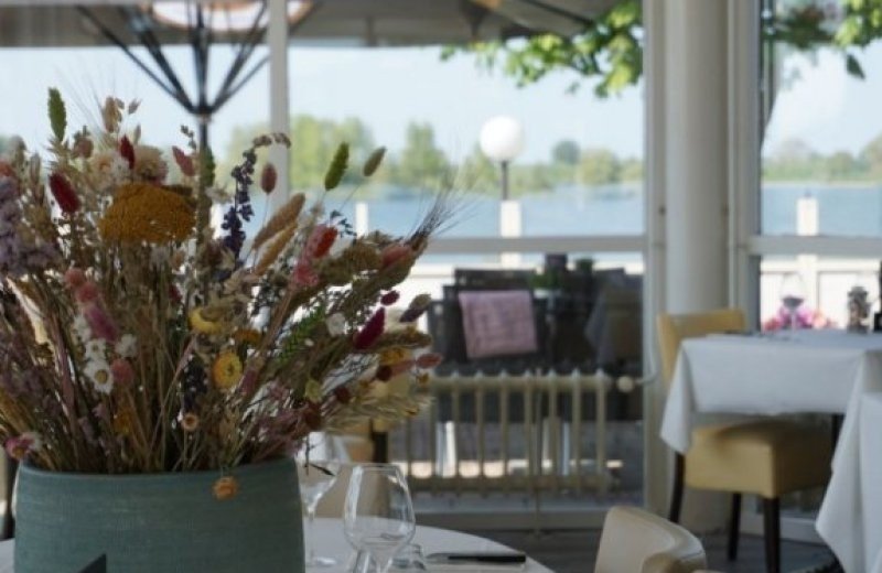 Ferienhaus an der maas lithse ham restaurant